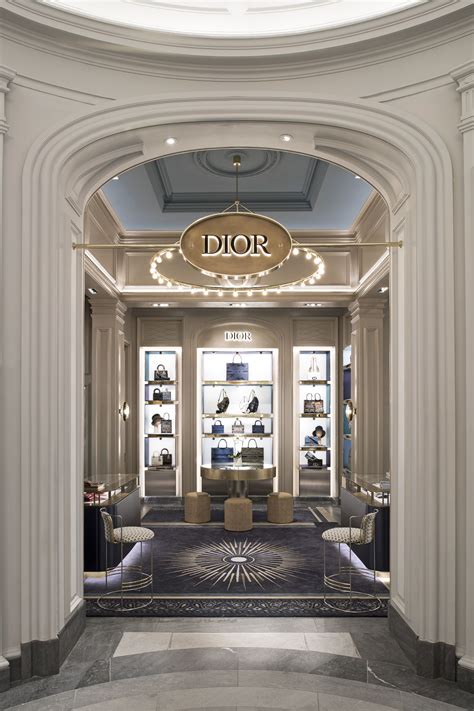 Dior stores